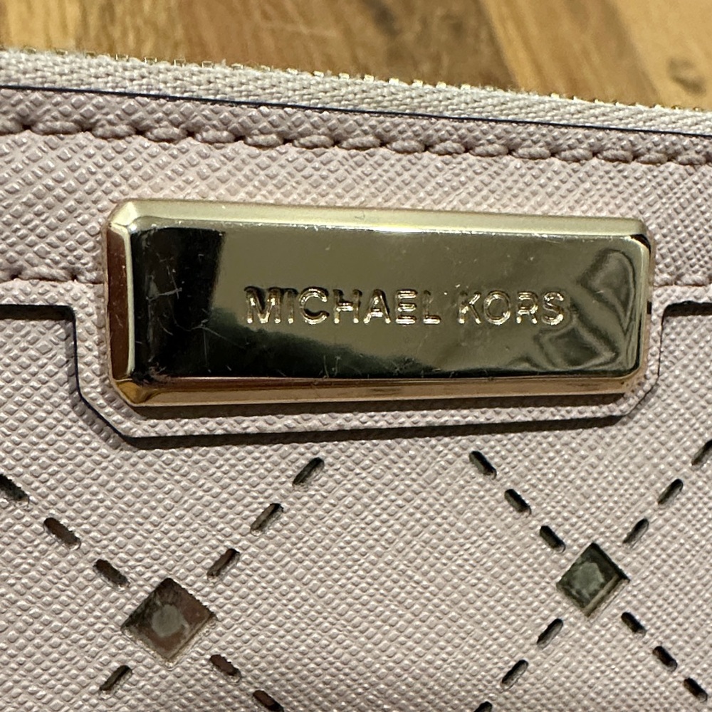 Michael Kors Blush Pink Wristlet Clutch - Picture 2 of 16